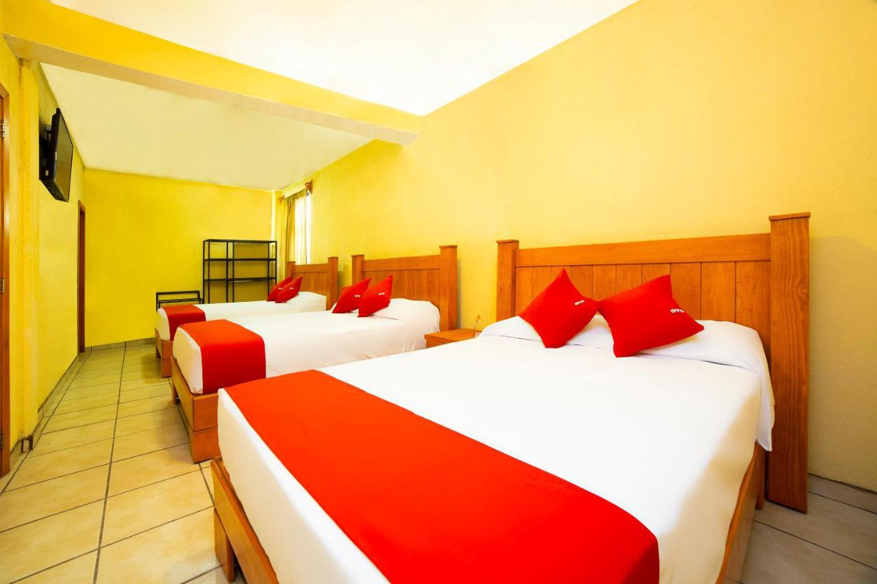 OYO Promenade Hotel Guanajuato Bagian luar foto